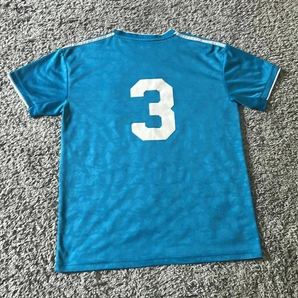 Adidas Juventus 19-20 Away Season Jersey - Picture 5 of 5